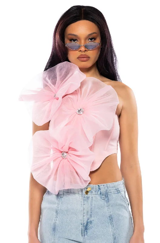 BLOSSOM TEXTURED FLOWER CROP TOP